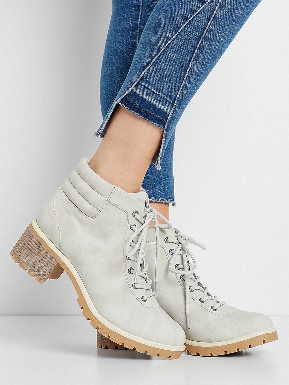 NWOT Maurice's Gray Lace Up Hiker Boot